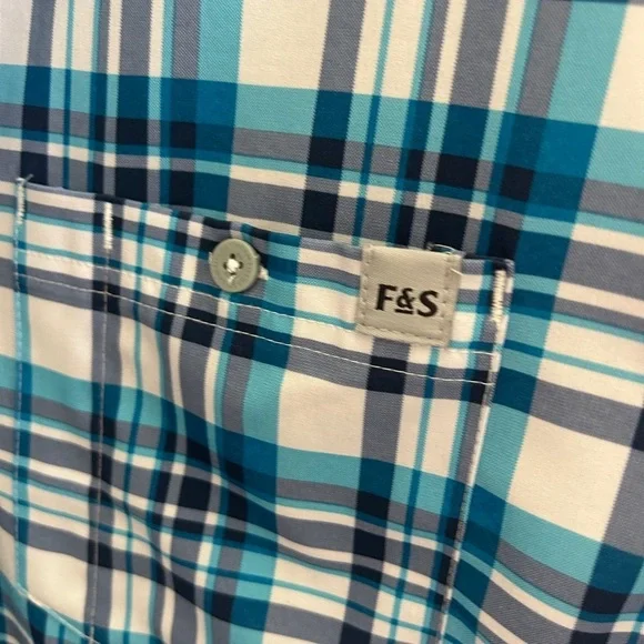 NWOT Field and Stream size Large blue plaid fishing shirt. Vented. Great colors! - Picture 2 of 11